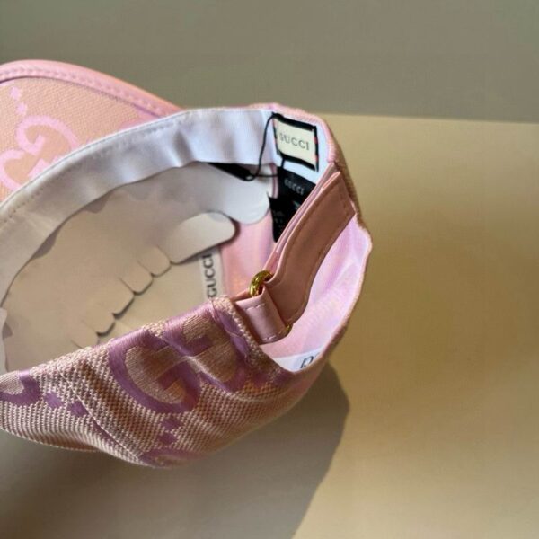 Luxury designer letter embroidered baseball cap, suitable for both men and women in street fashion style, adjustable cap for both men and women