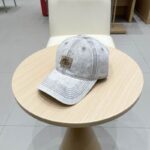 Designer washed denim baseball cap with adjustable soft retro sun hat for men and women