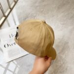 Luxury designer fashionable letter baseball cap with adjustable unisex sports sun protection cap