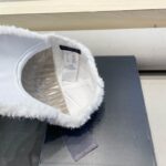 Luxury designer plush fashion trend baseball suitable for both men and women, comfortable casual hat