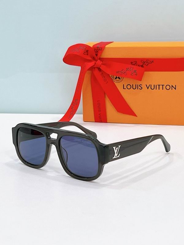 Louis Vuitton Luxury Square Frame Fashion Sunglasse