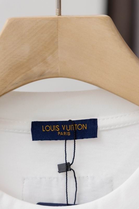 LV Vintage Graphic T-Shirt M-XXL – Oversized Streetwear Cotton Tee for Men & Women