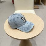 Luxury designer washed denim tattered baseball cap, unisex casual sports duckbill cap