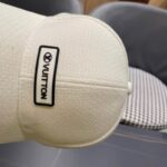 Luxury designer textured baseball cap for both men and women, casual and fashionable sun hat