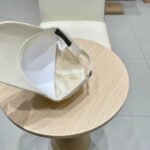 Luxury designer golf baseball cap with adjustable original classic lightweight cotton cap for men and women