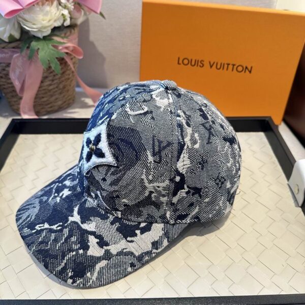Luxury designer textured jacquard denim baseball cap with adjustable neutral fashion trend sun hat
