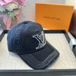  Luxury designer vintage worn-out washed denim baseball cap embroidered with torn edges casual hat for both men and women sun protection hat