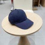 Luxury designer golf baseball cap with adjustable original classic lightweight cotton cap for men and women