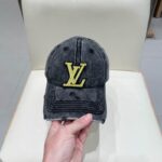 Luxury designer washed denim tattered baseball cap, unisex casual sports duckbill cap