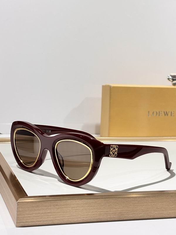 LOEWE Gold Trim Cat-Eye Sunglasses – Unisex Luxury UV Protection