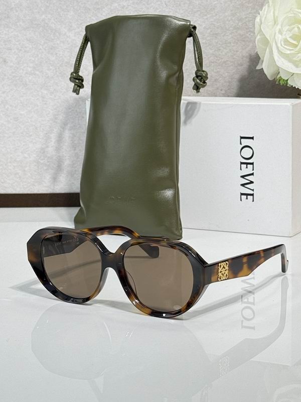 LOEWE Retro Slim Oval Cat-Eye Sunglasses