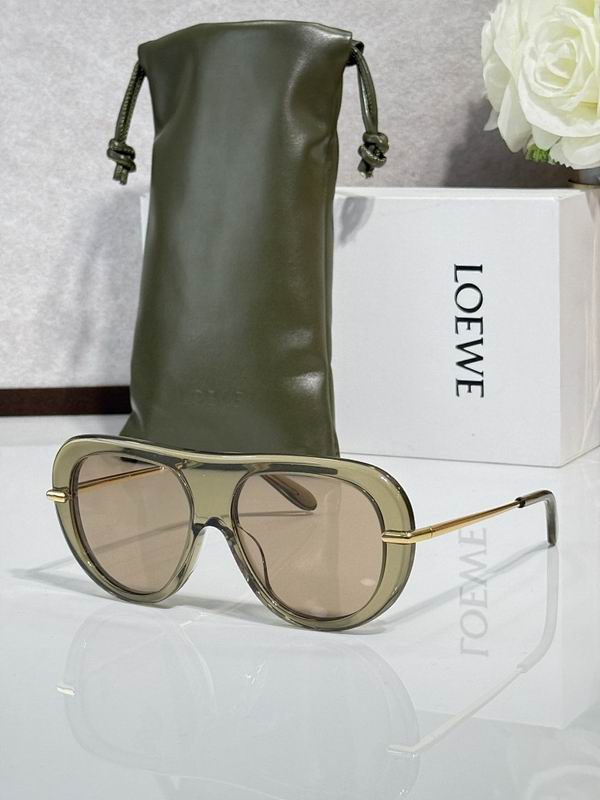 LOEWE Thick Acetate Aviator Sunglasses – Premium Frame with UV Protection
