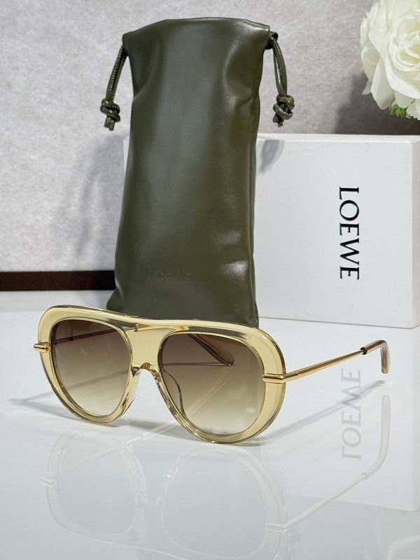 LOEWE Thick Acetate Aviator Sunglasses – Premium Frame with UV Protection