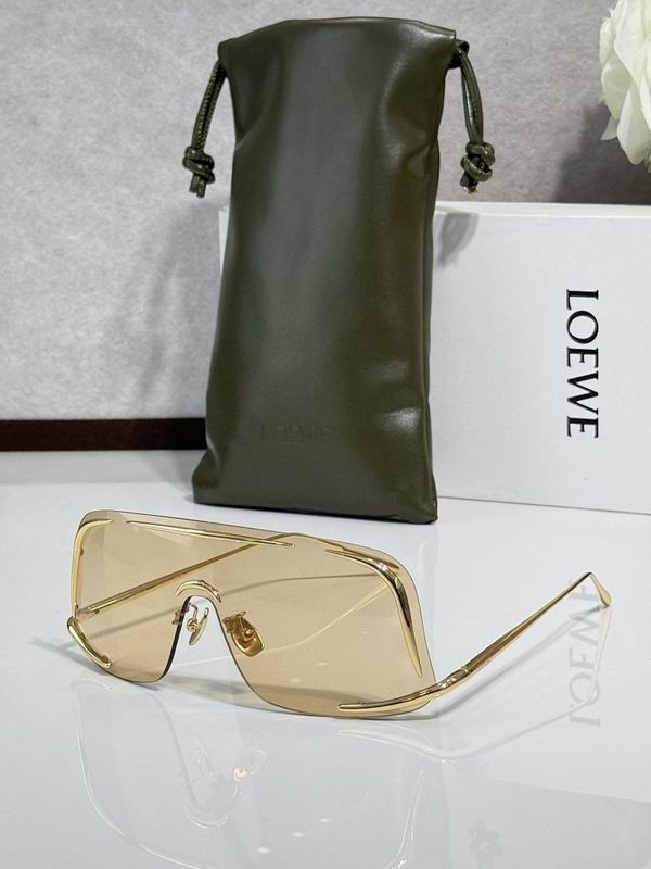 LOEWE Futuristic Shield Sunglasses – Bold Metal Frame UV Protection