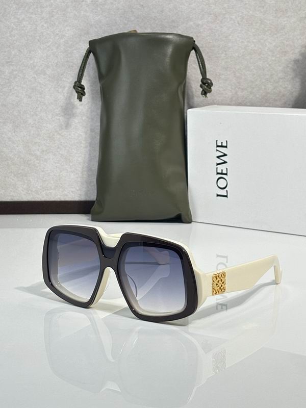 LOEWE Geometric Square Sunglasses – Premium Frame with