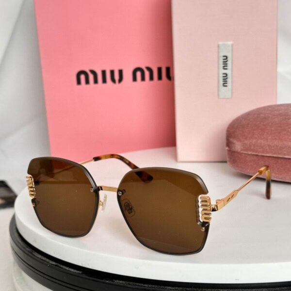 Miu Style Rimless Gradient Sunglasses – Luxury Square Frameless UV400 Eyewear