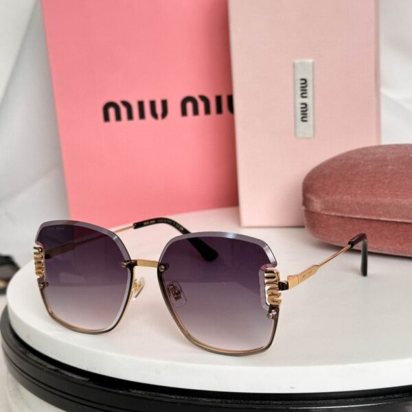 Miu Style Rimless Gradient Sunglasses – Luxury Square Frameless UV400 Eyewear