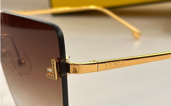 Fendi F Letter Rimless Square Sunglasses – Luxury Gradient Designer Shades