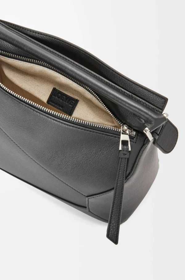 Small Puzzle Edge bag in classic calfskin Black