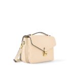 LOUIS VUITTON Pochette Metis letter embossed lock buckle opening and closing leather mailman bag, single shoulder crossbody bag, women's  cream color