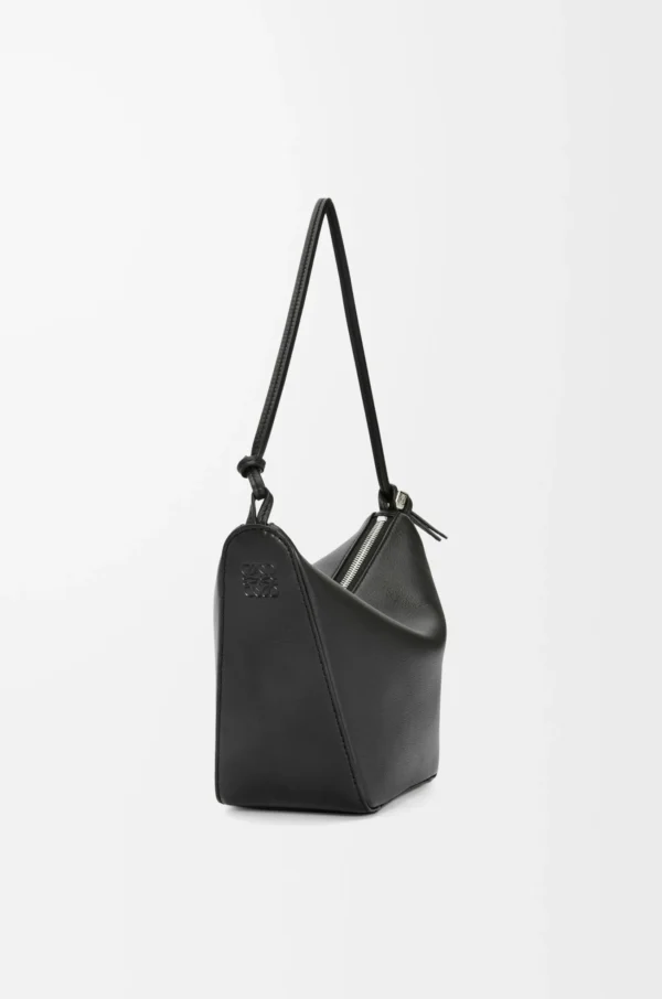 Mini Hammock hobo in classic calfskin Black