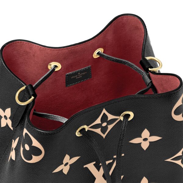 LOUIS VUITTON NÉONOÉ MM Monogram Print Grained Calfskin Medium Bucket Bag for Women, Black