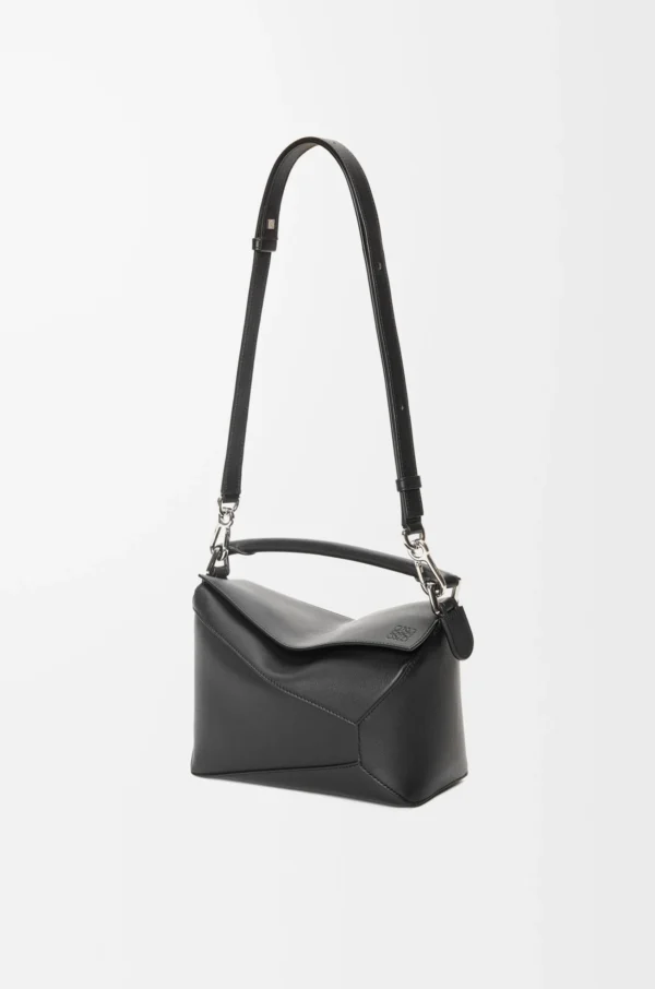 Small Puzzle Edge bag in classic calfskin Black