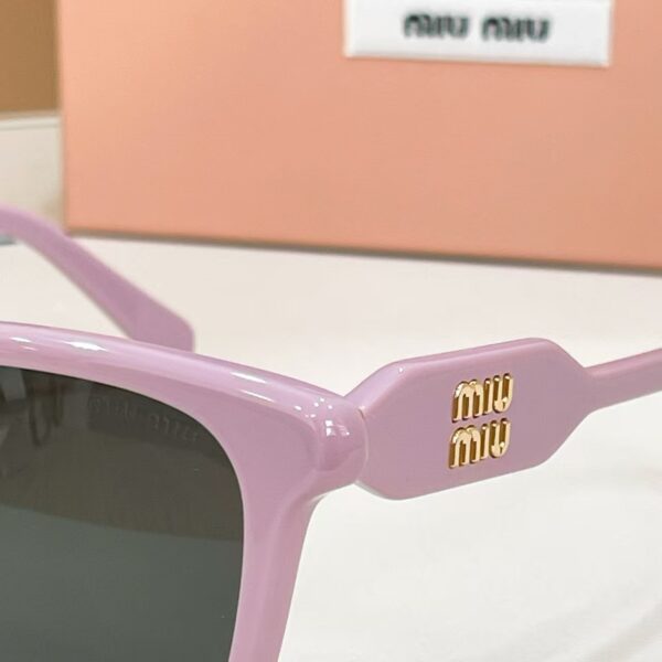 Miu Miu Square Frame Sunglasses – Vintage Chic Collection