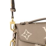 LOUIS VUITTON Pochette Metis EW Small Messenger Bag for Women in Latte Gray