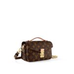 LOUIS VUITTONPochette Metis EW Women's Small Messenger Bag (Monogram)