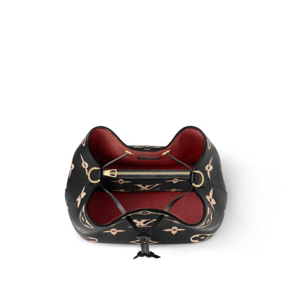 LOUIS VUITTON NÉONOÉ MM Monogram Print Grained Calfskin Medium Bucket Bag for Women, Black
