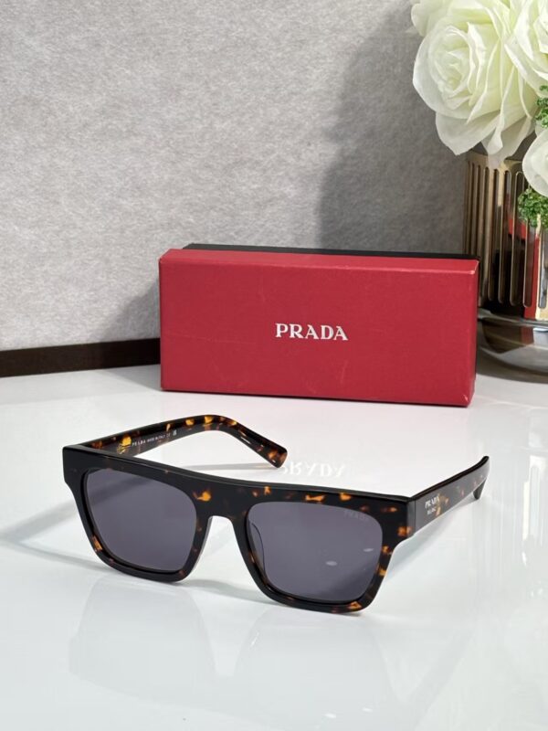 Prada Milano Bold Rectangular Sunglasses – Premium Acetate Frame with UV Protection