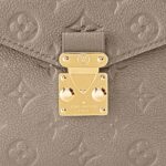 LOUIS VUITTON Pochette Metis letter embossed lock buckle opening and closing leather mailman bag, single shoulder crossbody bag, women's grey