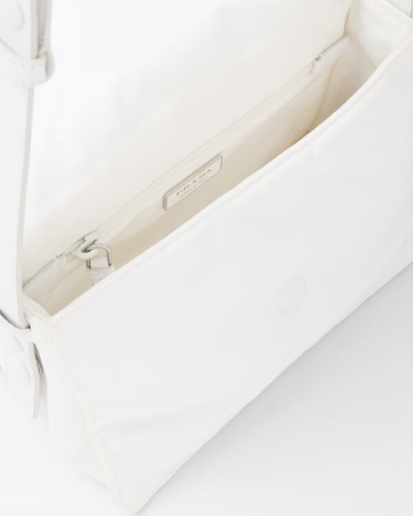 Small-filled Re-Nylon shoulder bag white black