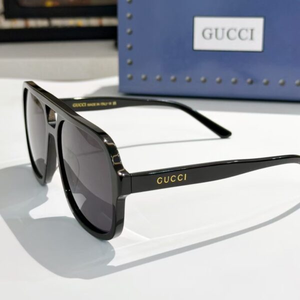 Luxury Oversized Aviator Sunglasses – Classic Thick Frame Design