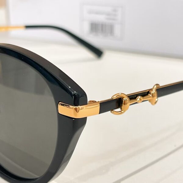 Luxury Round Frame Sunglasses – Retro Elegant Style