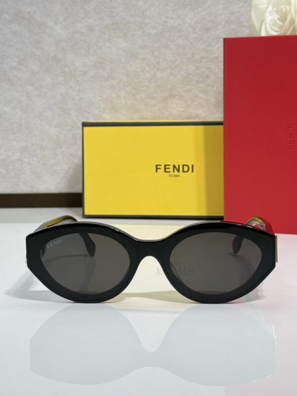 Fendi Cat-Eye Luxury Sunglasses