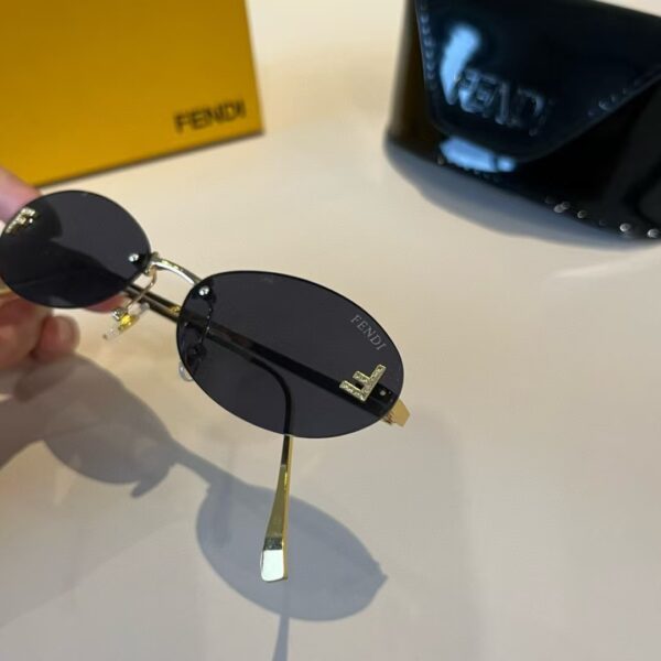FENDI Vintage Oval Sunglasses | Lightweight Metal Frame, Effortless Luxury Style