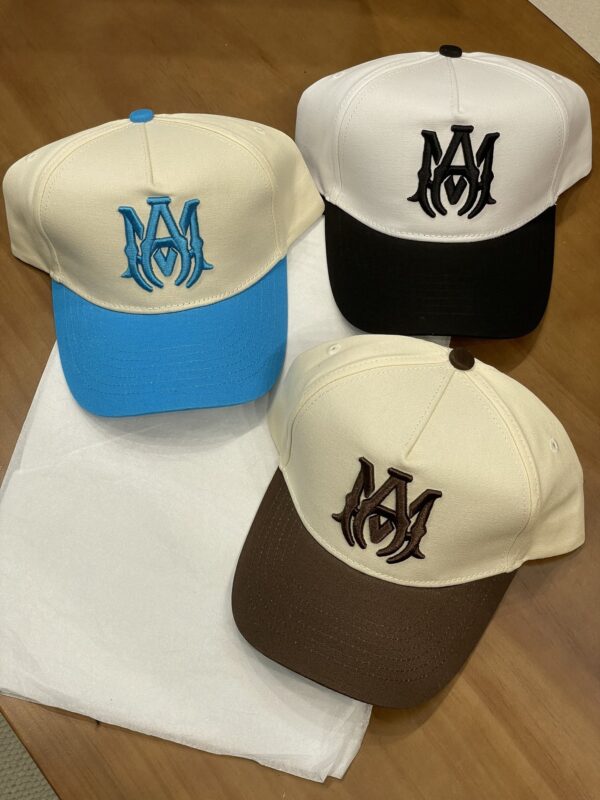 Luxury designer spliced two tone embroidered baseball cap for both men and women, adjustable fashion trend casual cap