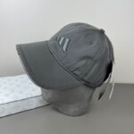 Luxury designer three striped embroidered baseball cap, unisex adjustable casual classic sports cap