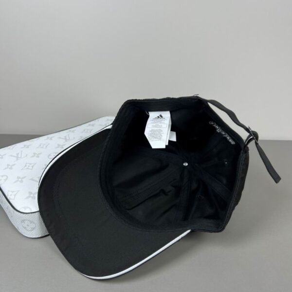 Luxury designer three striped embroidered baseball cap, unisex adjustable casual classic sports cap