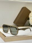 Burberry Retro 70s Oversized Pilot Eyewear – Premium Acetate Frame for Luxury Style