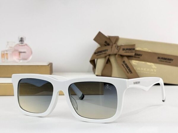 Burberry Classic Square Acetate Sunglasses – Unisex Luxury UV Protection