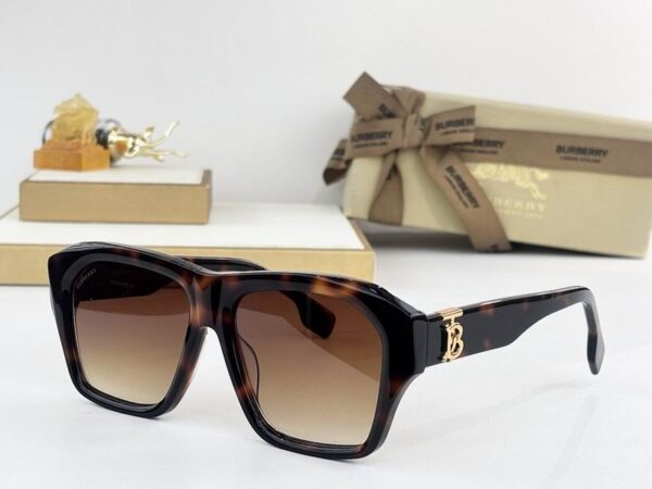Burberry Oversized Square Acetate Sunglasses - Luxury UV Protection with TB Monogram