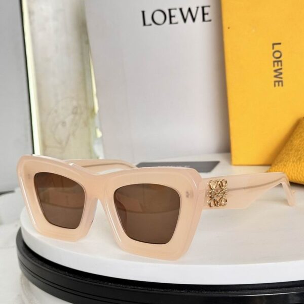 LOEWE Chunky Cat-Eye Anagram Sunglasses