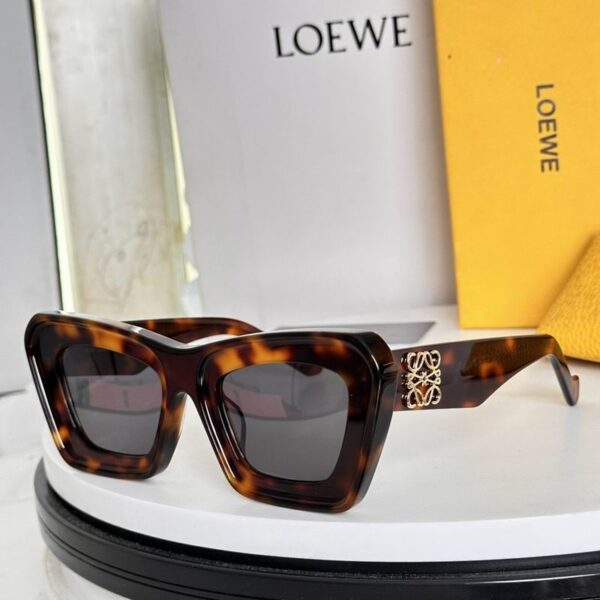 LOEWE Chunky Cat-Eye Anagram Sunglasses